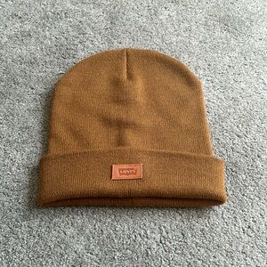 Never worn brown Levi’s beanie